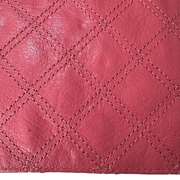 Marc Jacobs Leather iPad/ Technology Sleeve - Picture 4 of 7